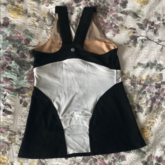Lululemon black & white pinstripe tank - Picture 2 of 2